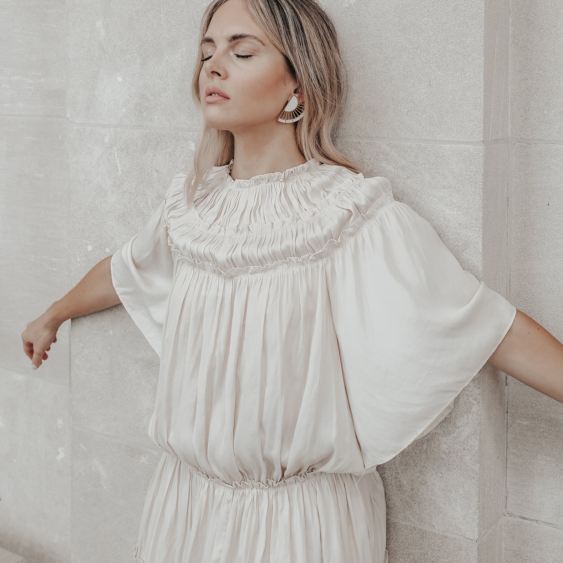 Icaria Statement Earrings Black