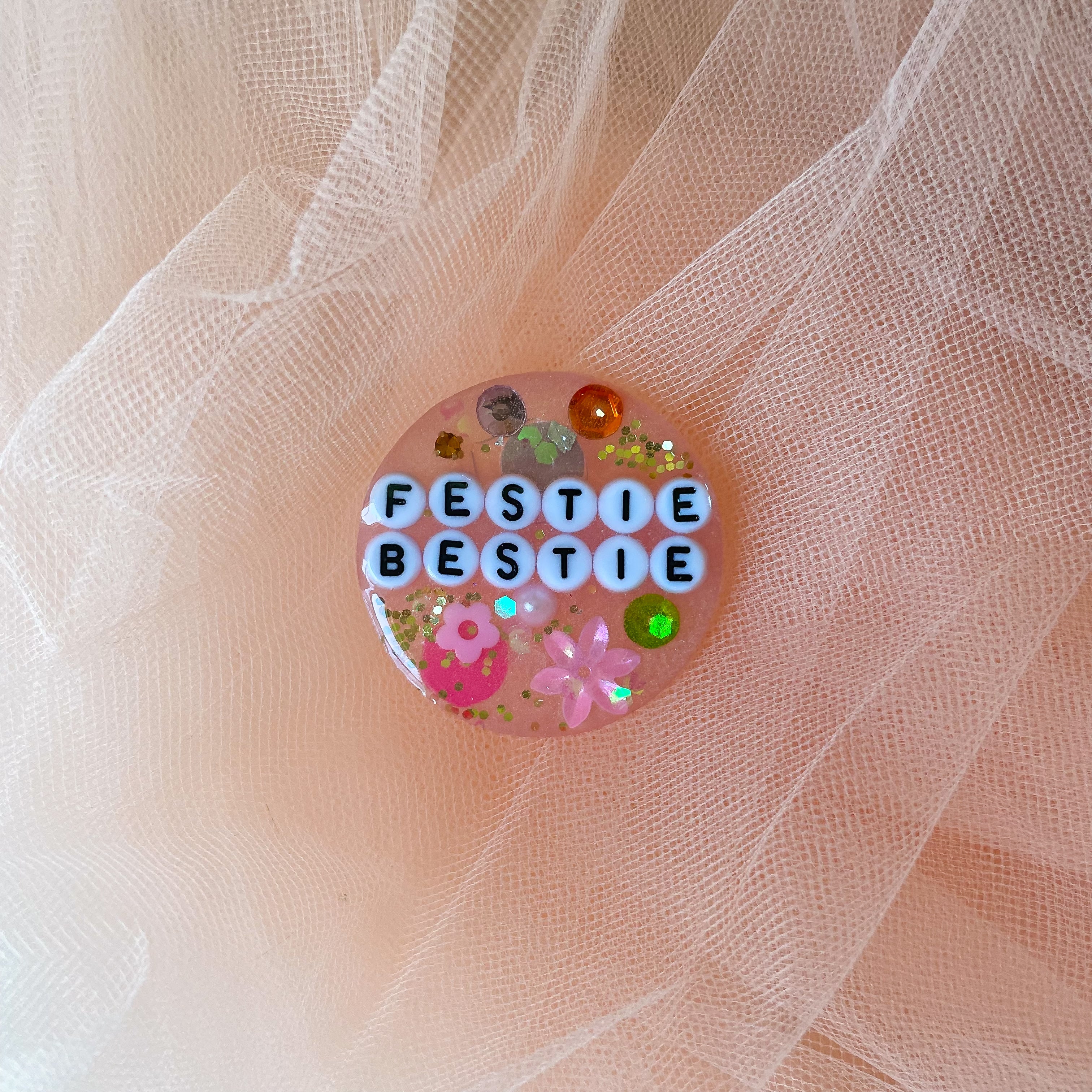 Glitterati Badge No. 16