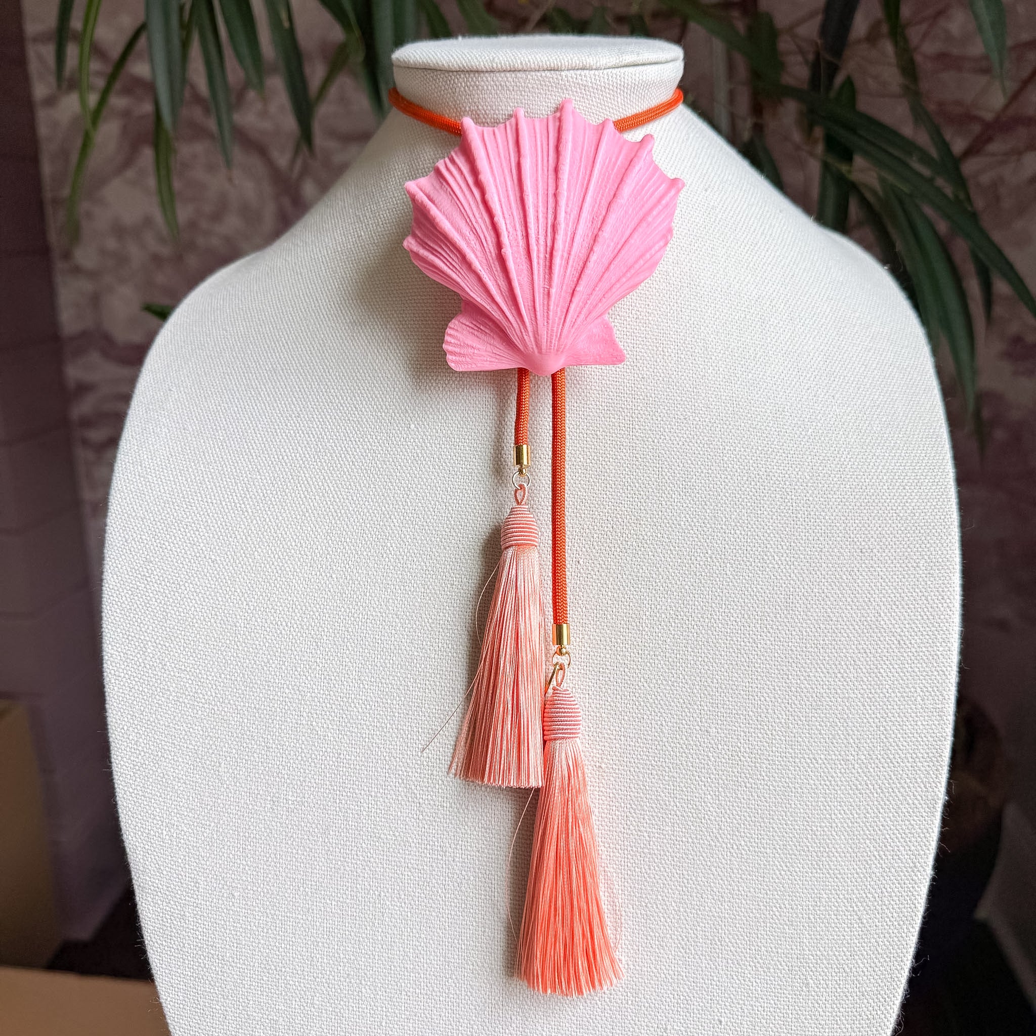 Shell Bolo Bubblegum Pink with Solar Orange & Peach