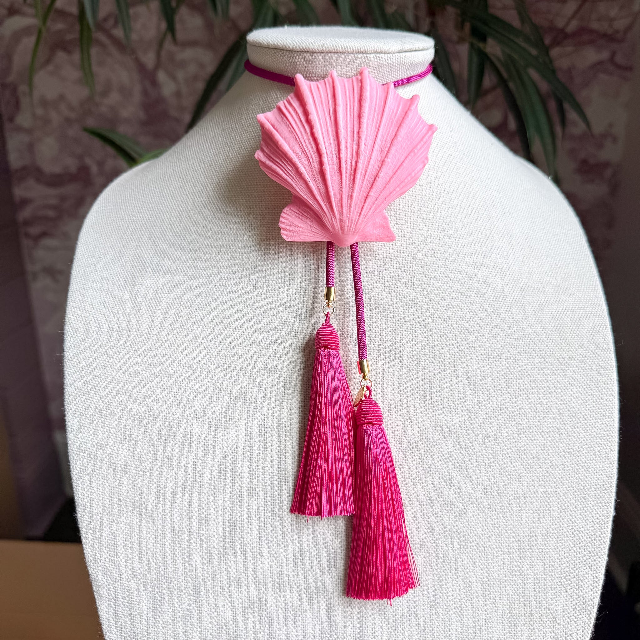 Shell Bolo Bubblegum Pink with Fuchsia & Fuchsia