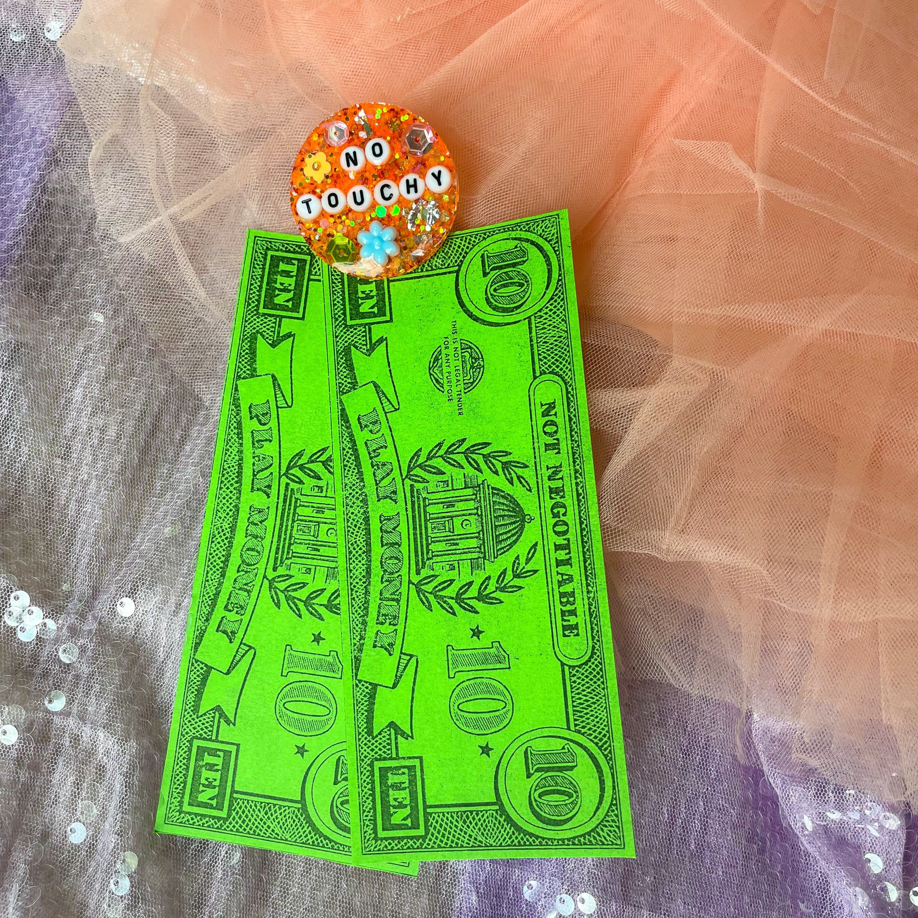 Glitterati Birthday Badge No. 20