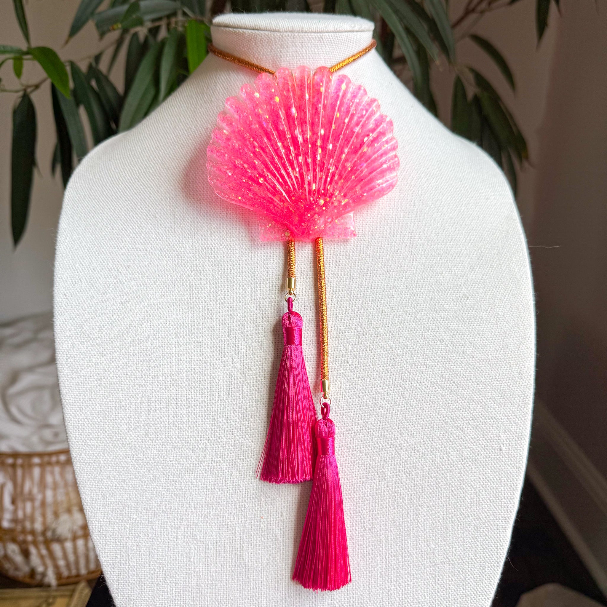 She Shell Bolo No. 13