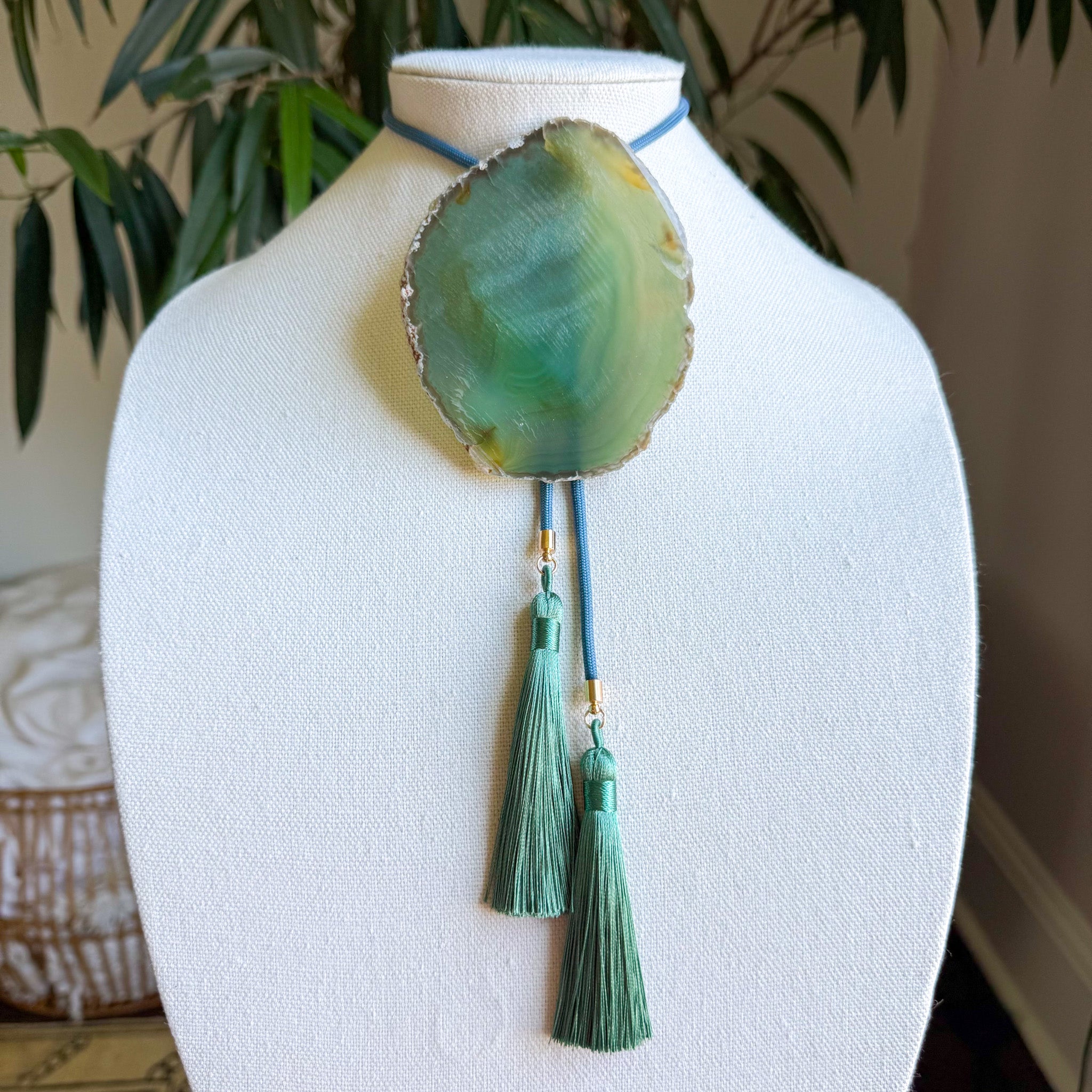 Geode Bolo No. 4