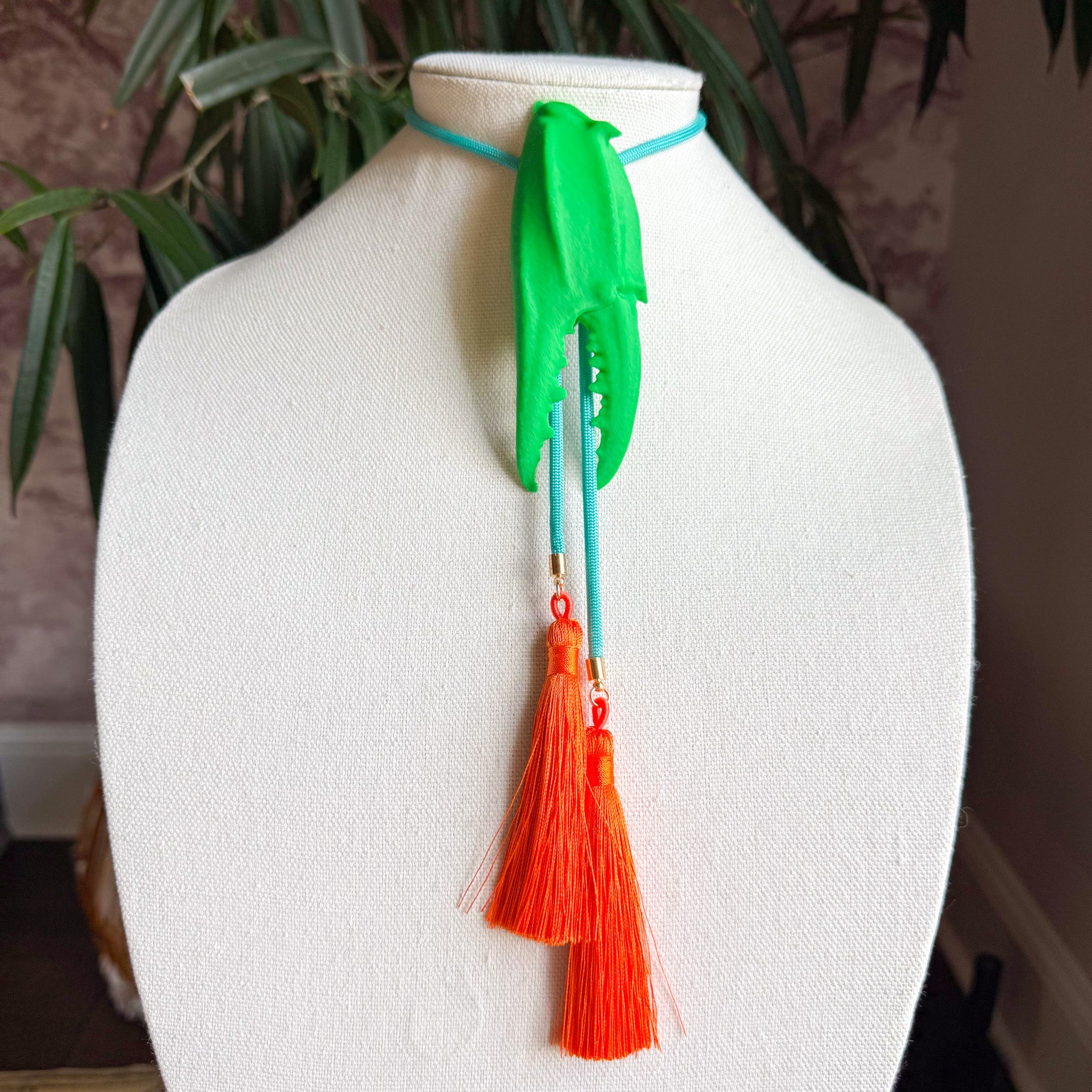 Crab Claw Bolo Kelly Green with Turquoise & Orange