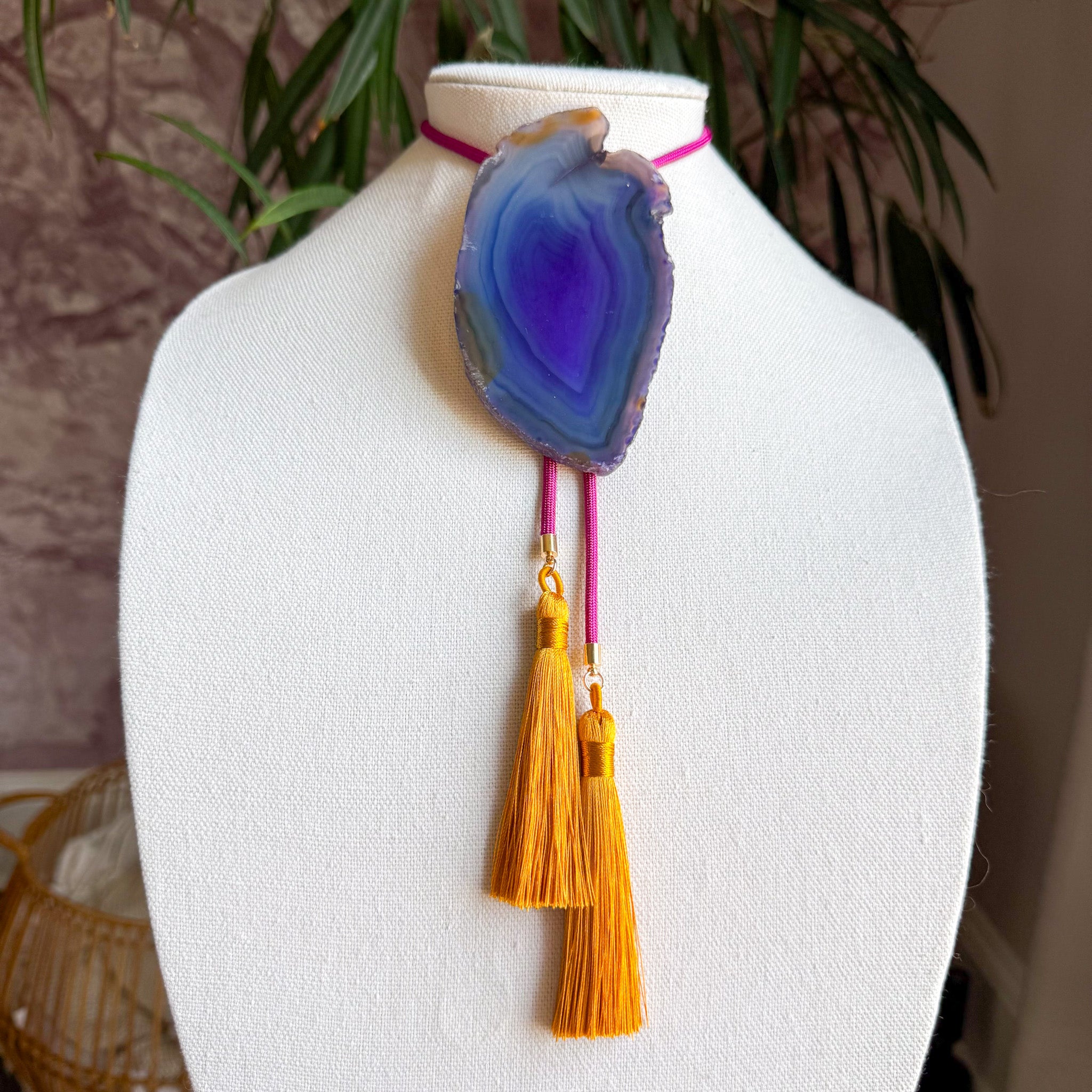 Geode Bolo No. 100