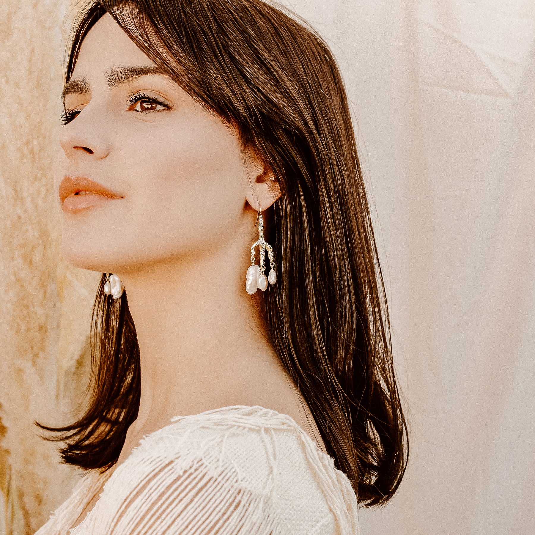 Delia Pearl Earrings