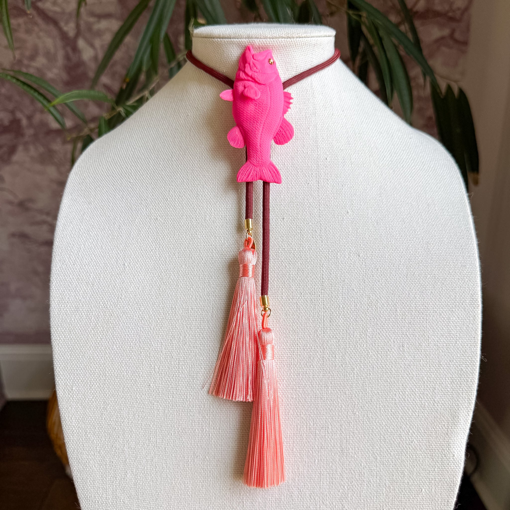 Fish Bolo Flamingo Pink with Maroon & Peach
