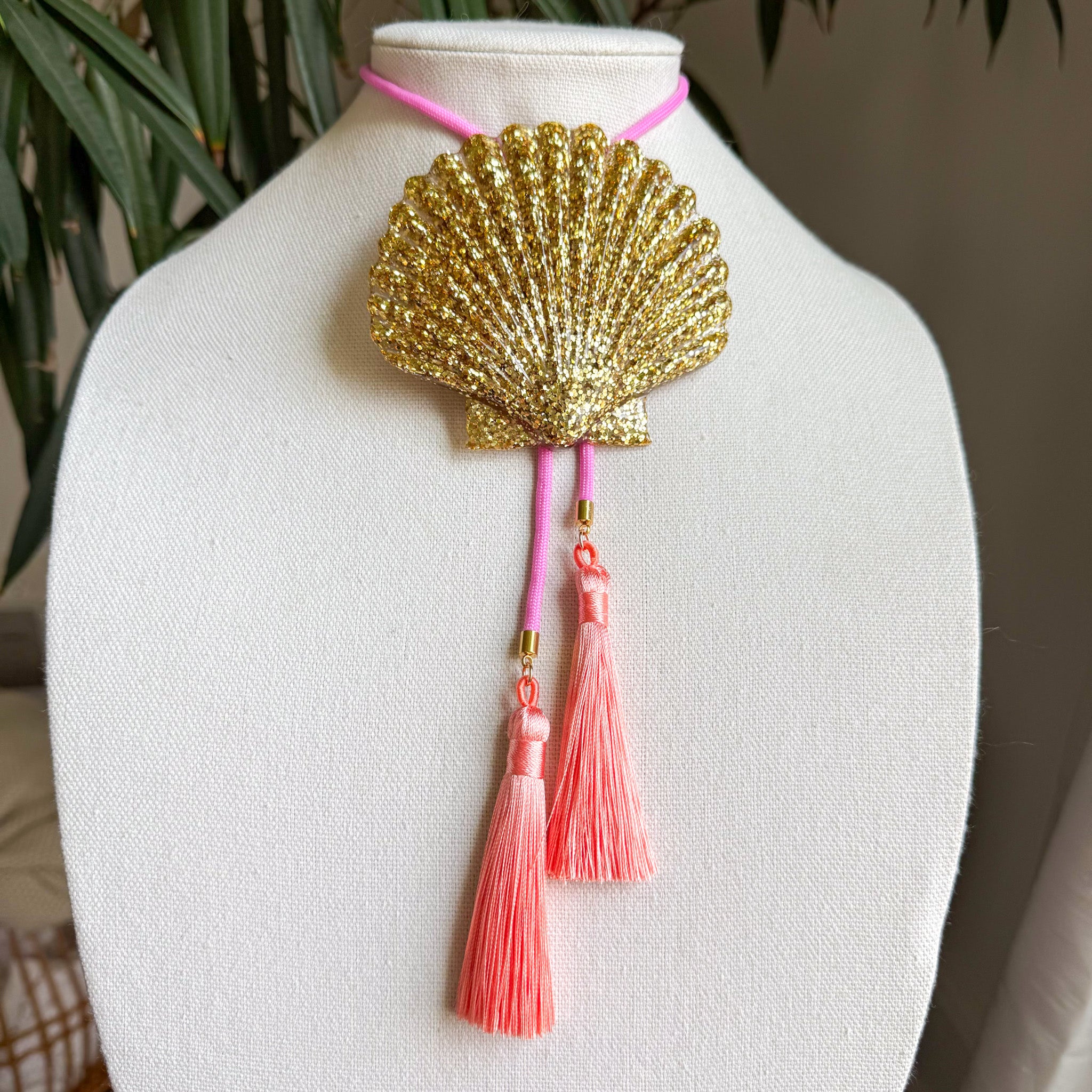 She Shell Bolo No. 3
