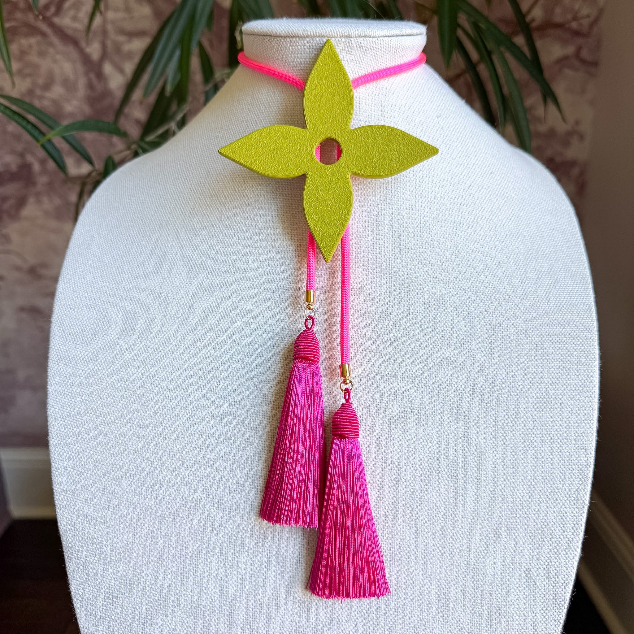 Ace of Diamonds Bolo Olive Green with Neon Pink & Fuchsia
