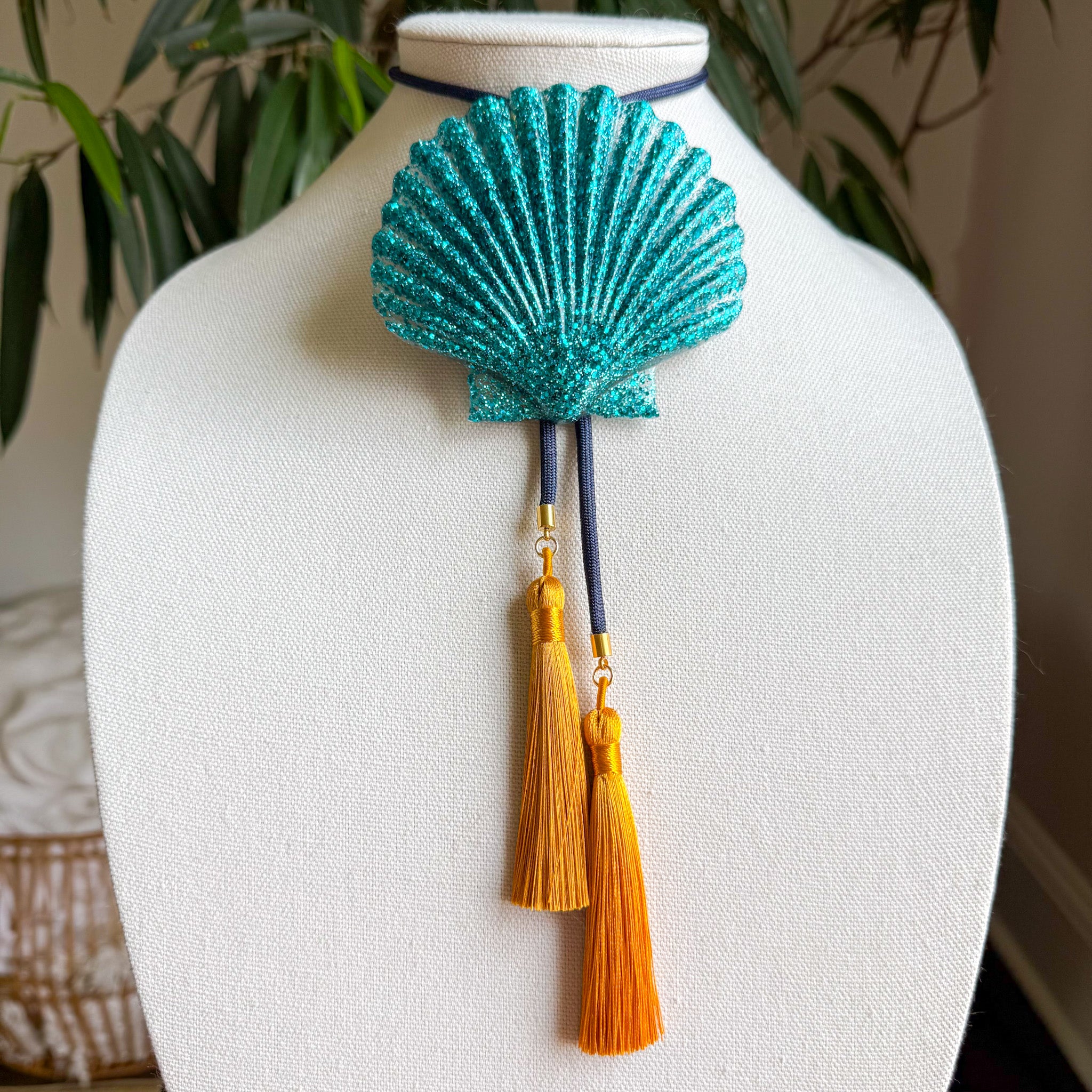 She Shell Bolo No. 10