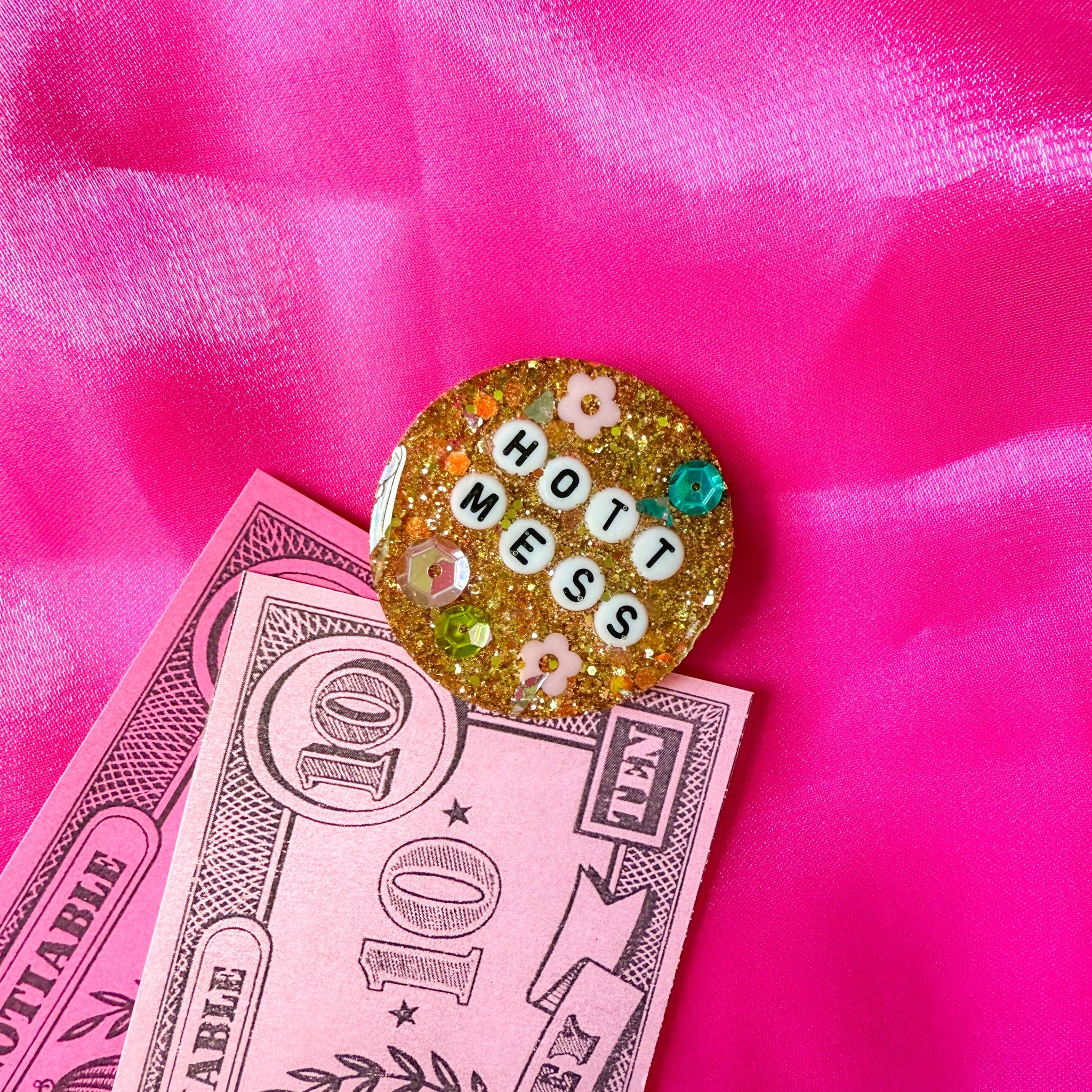 Glitterati Birthday Badge No. 37