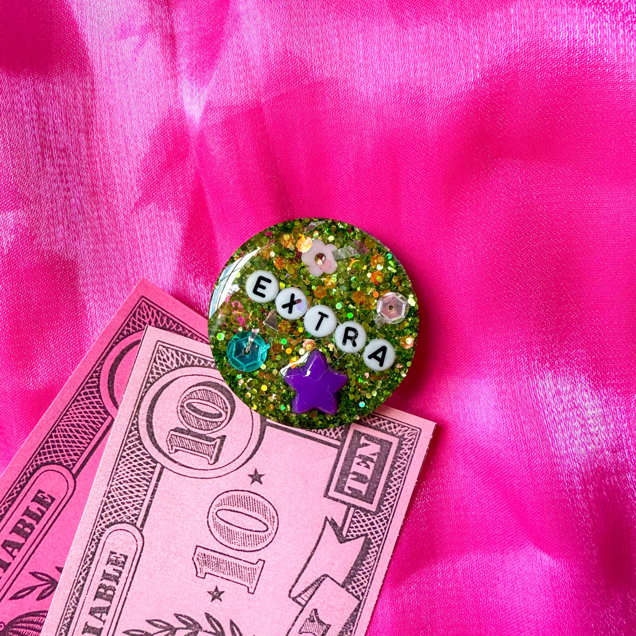 Glitterati Birthday Badge No. 41