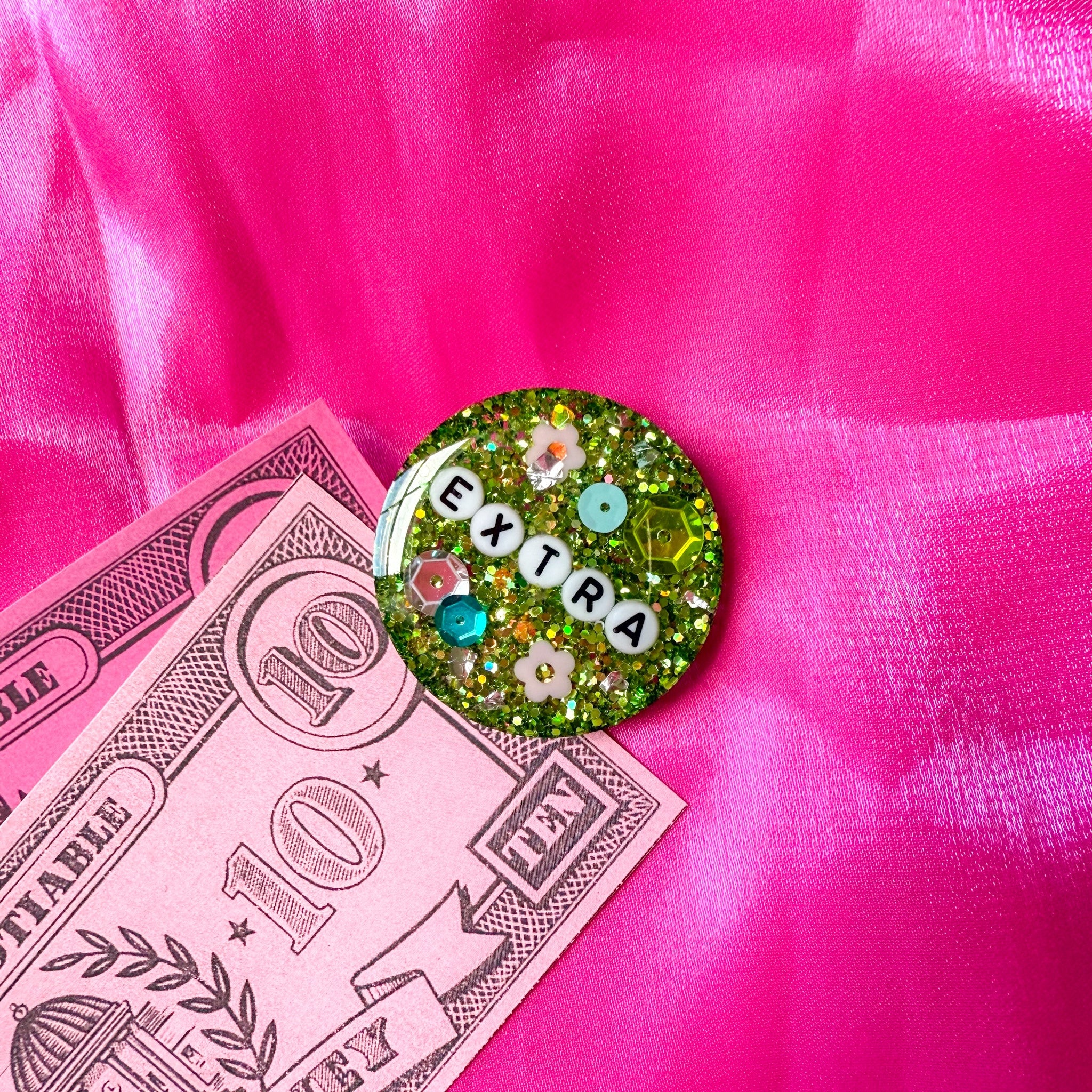 Glitterati Birthday Badge No. 38
