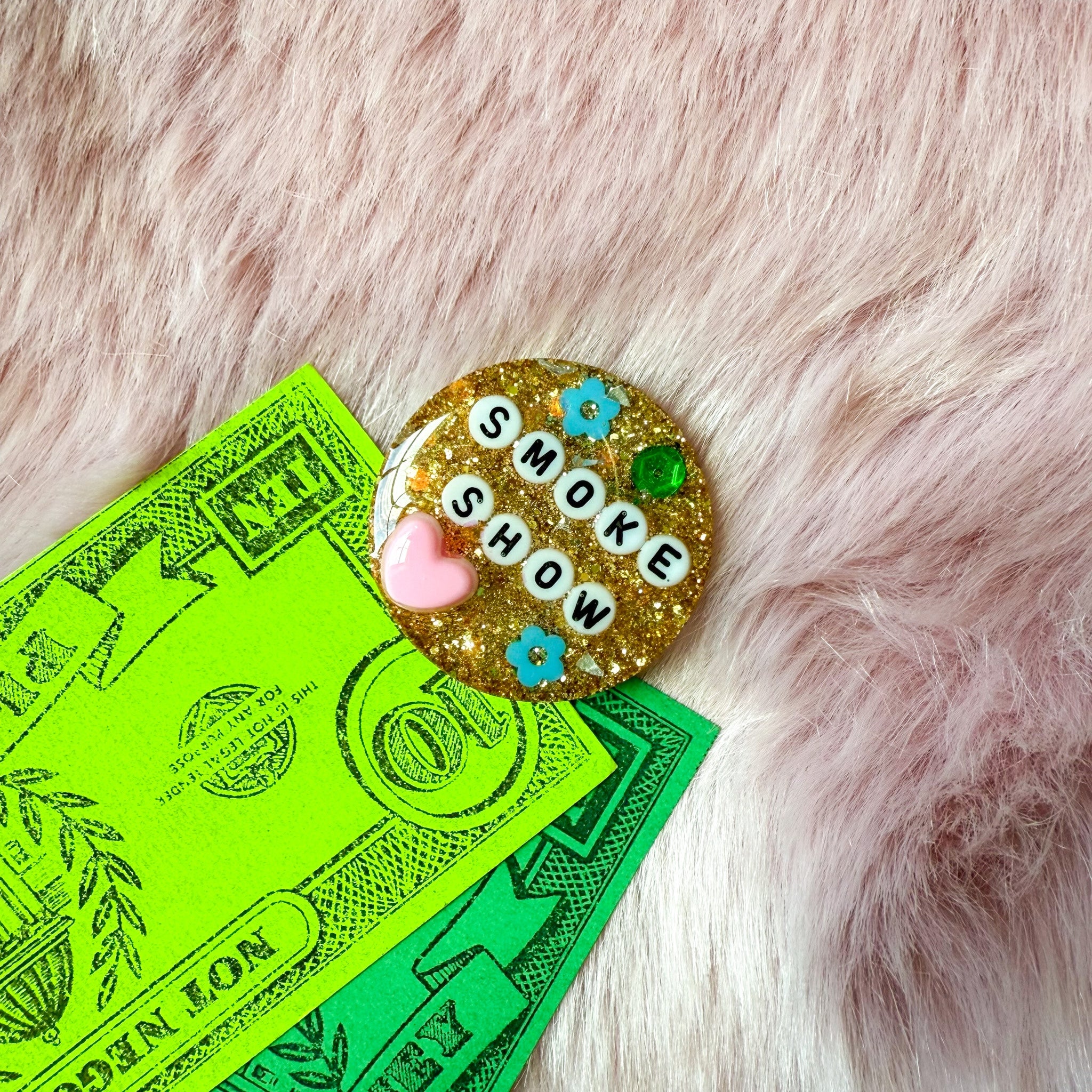Glitterati Birthday Badge No. 34