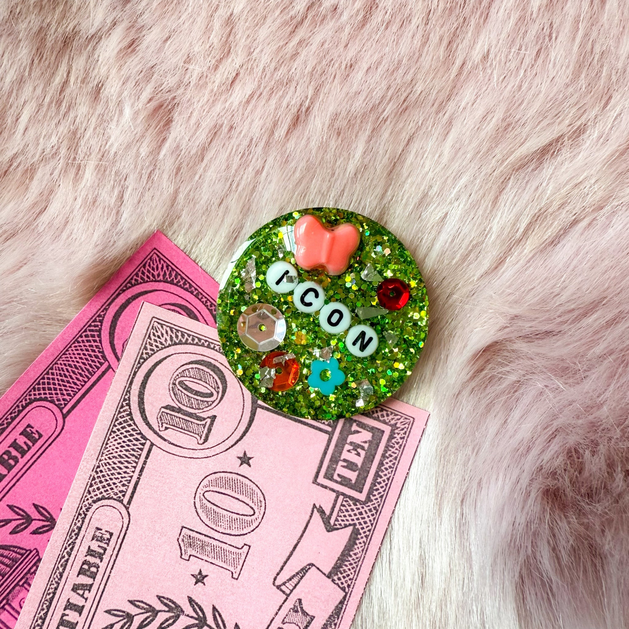 Glitterati Birthday Badge No. 45