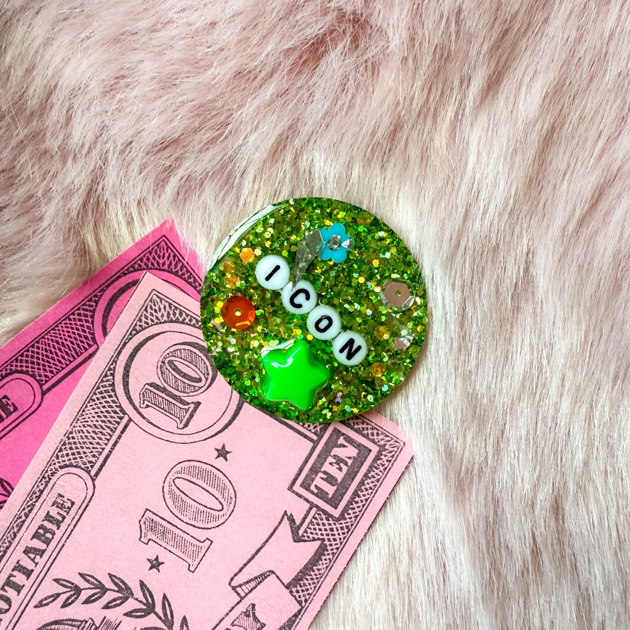 Glitterati Birthday Badge No. 49