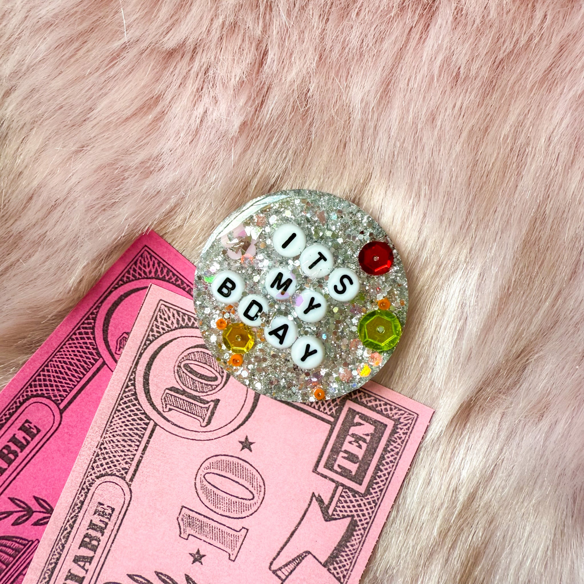 Glitterati Birthday Badge No. 53