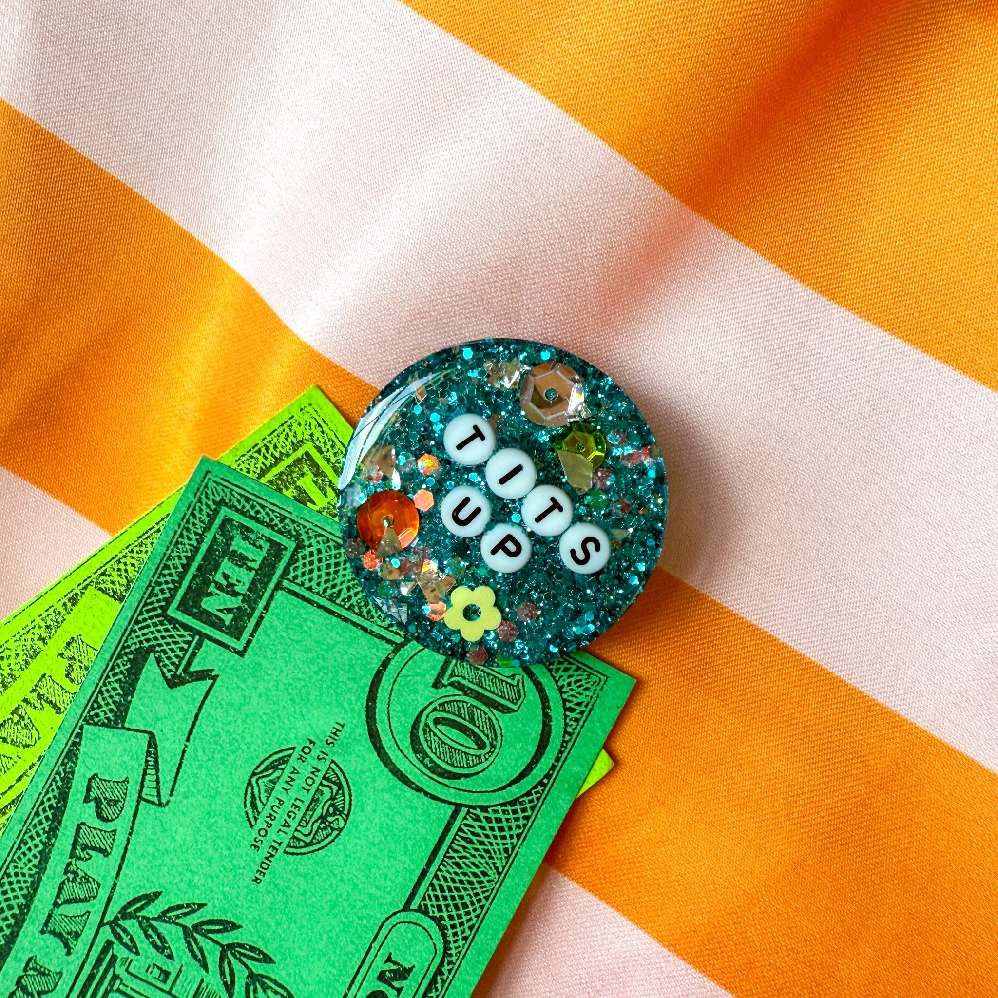 Glitterati Birthday Badge No. 67