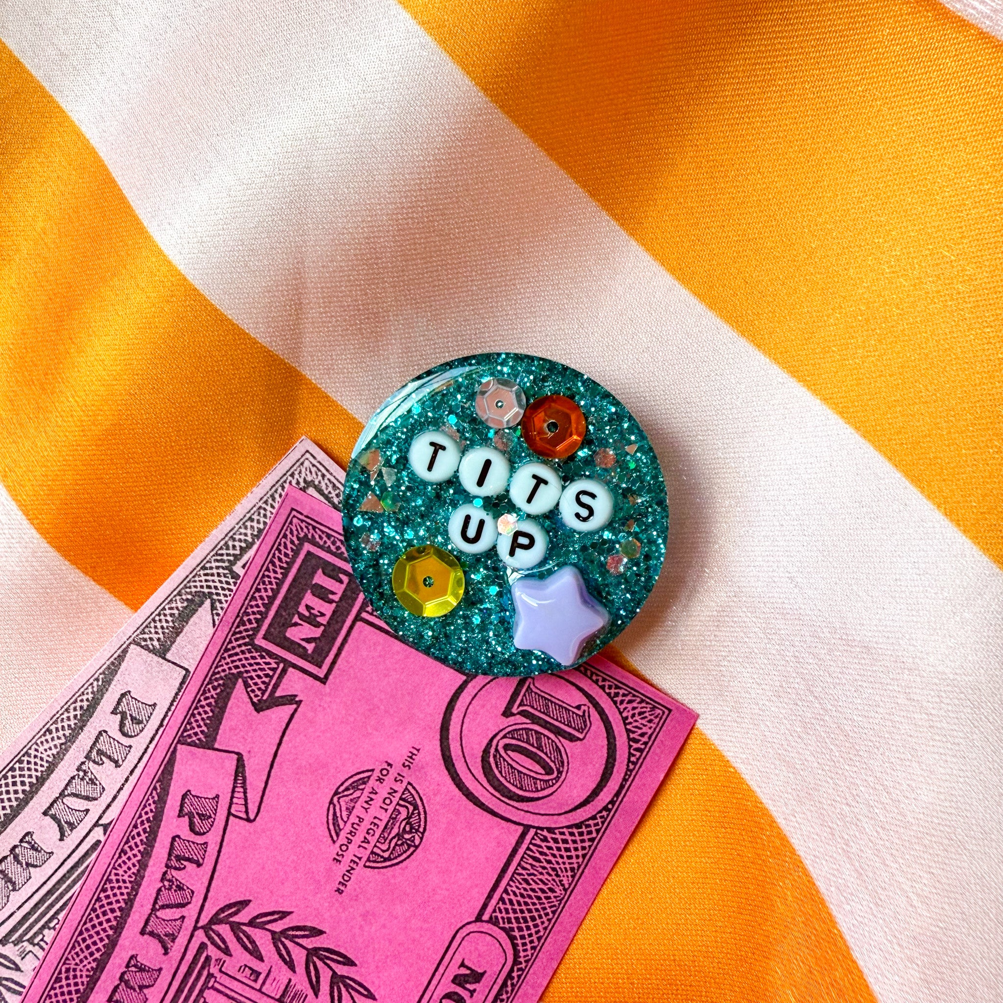 Glitterati Birthday Badge No. 69