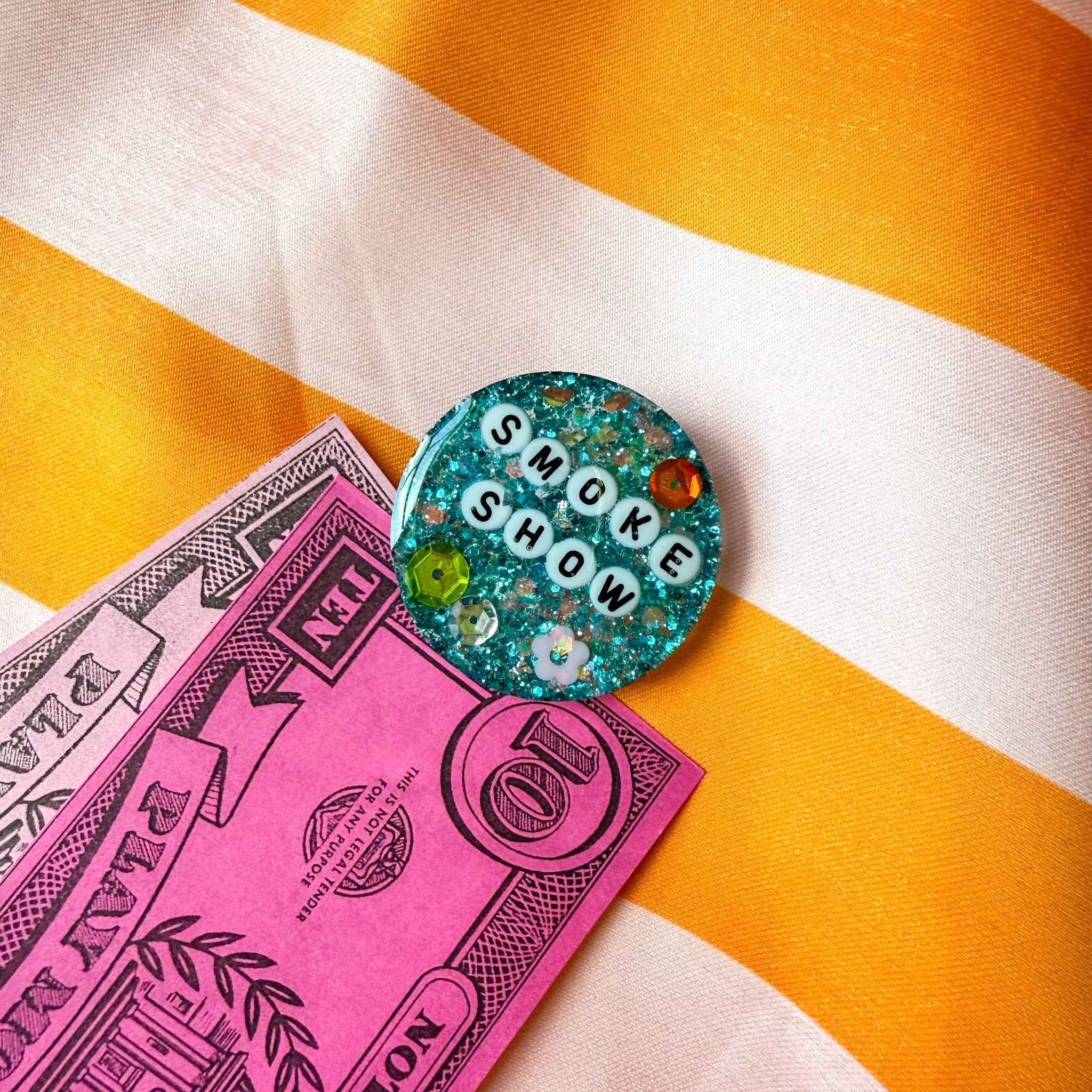 Glitterati Birthday Badge No. 75