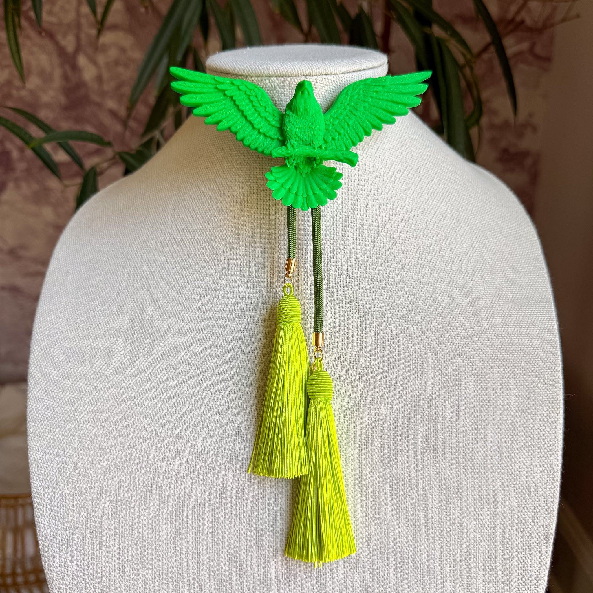 Eagle Bolo Kelly Green with Olive & Lime