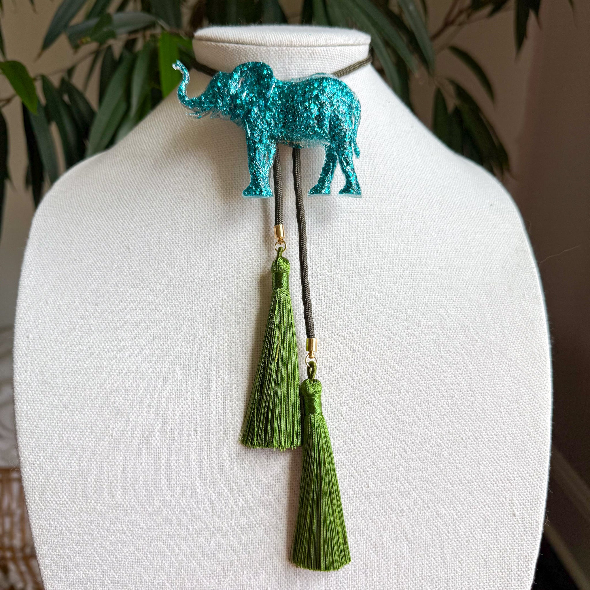 Elephant Bolo No. 6