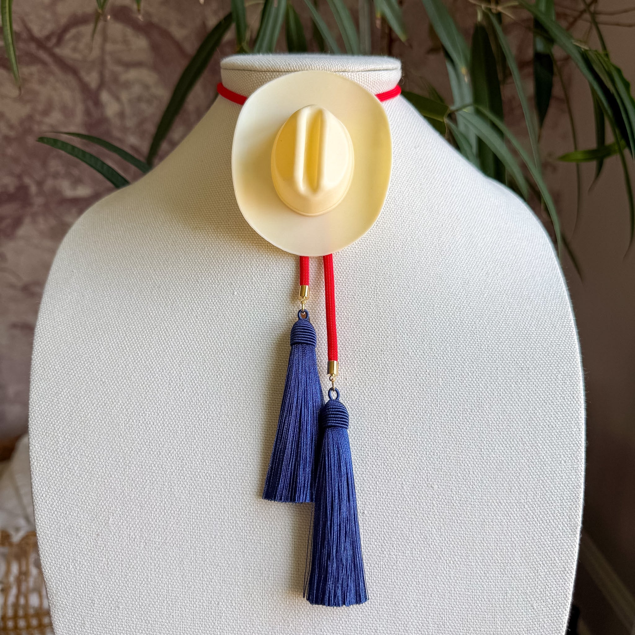 Cowboy Hat Bolo Ivory with Red & Navy