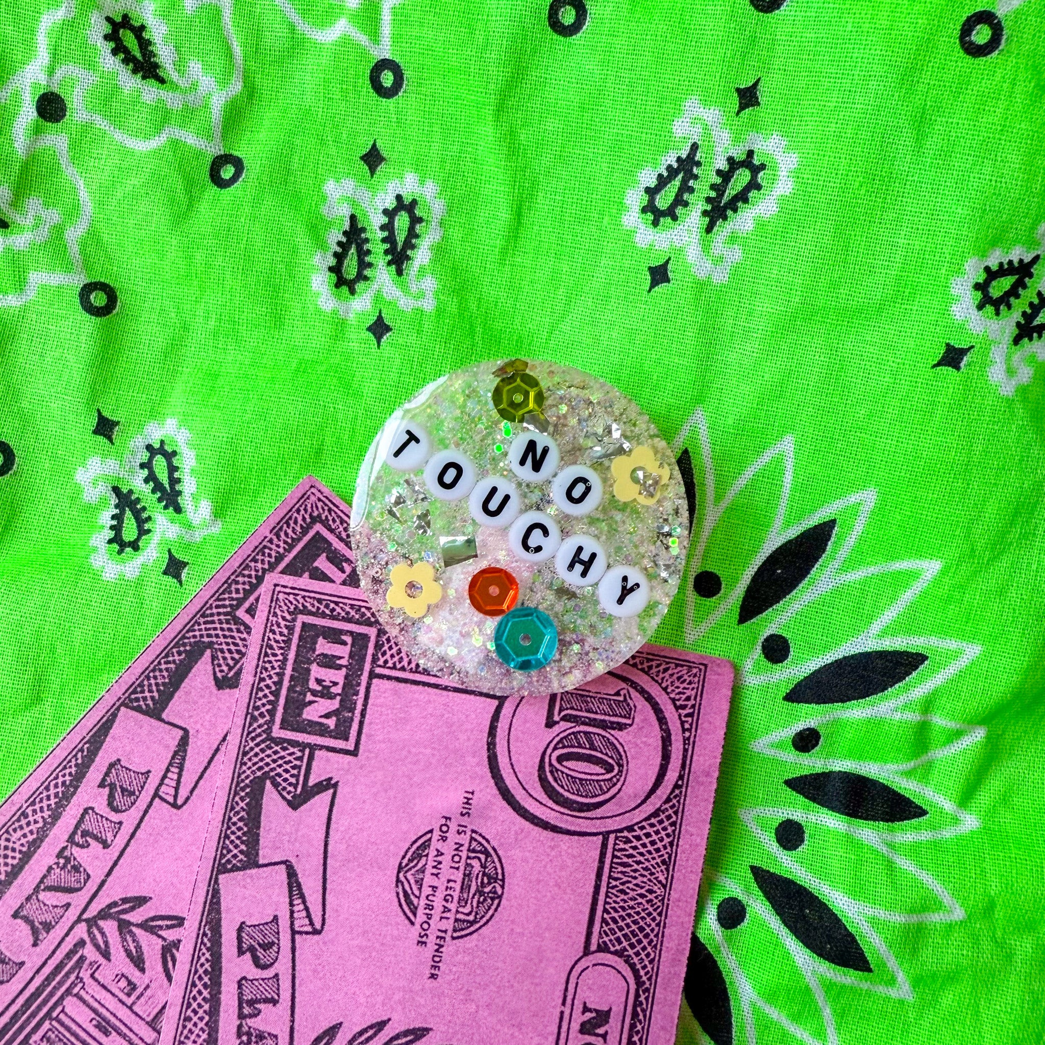 Glitterati Birthday Badge No. 79