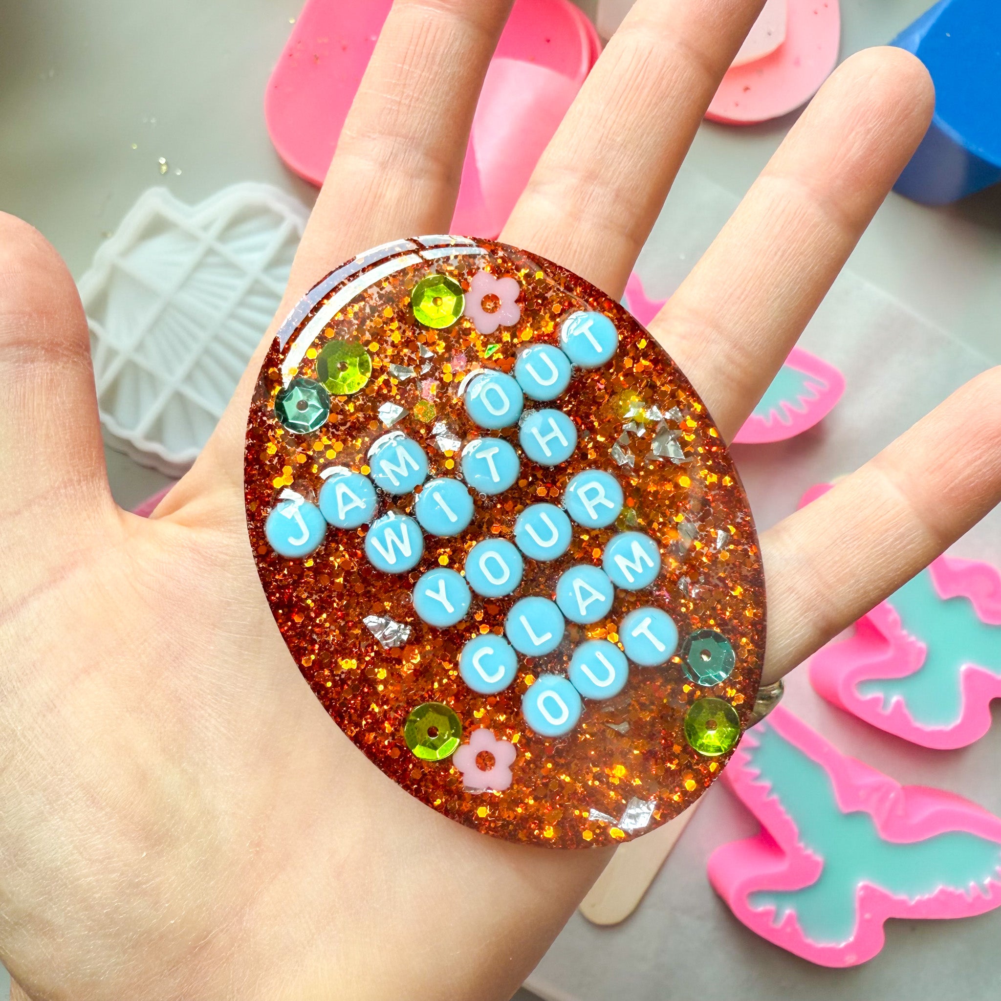 Glitterati Super Badge No. 17