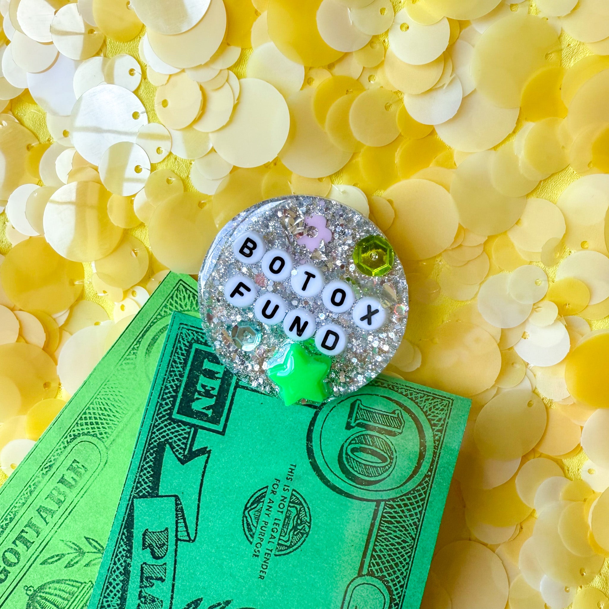 Glitterati Birthday Badge No. 86