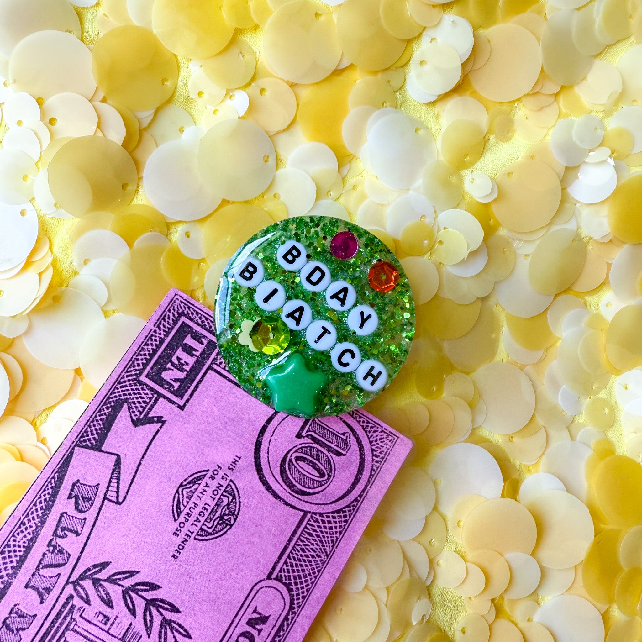 Glitterati Birthday Badge No. 82