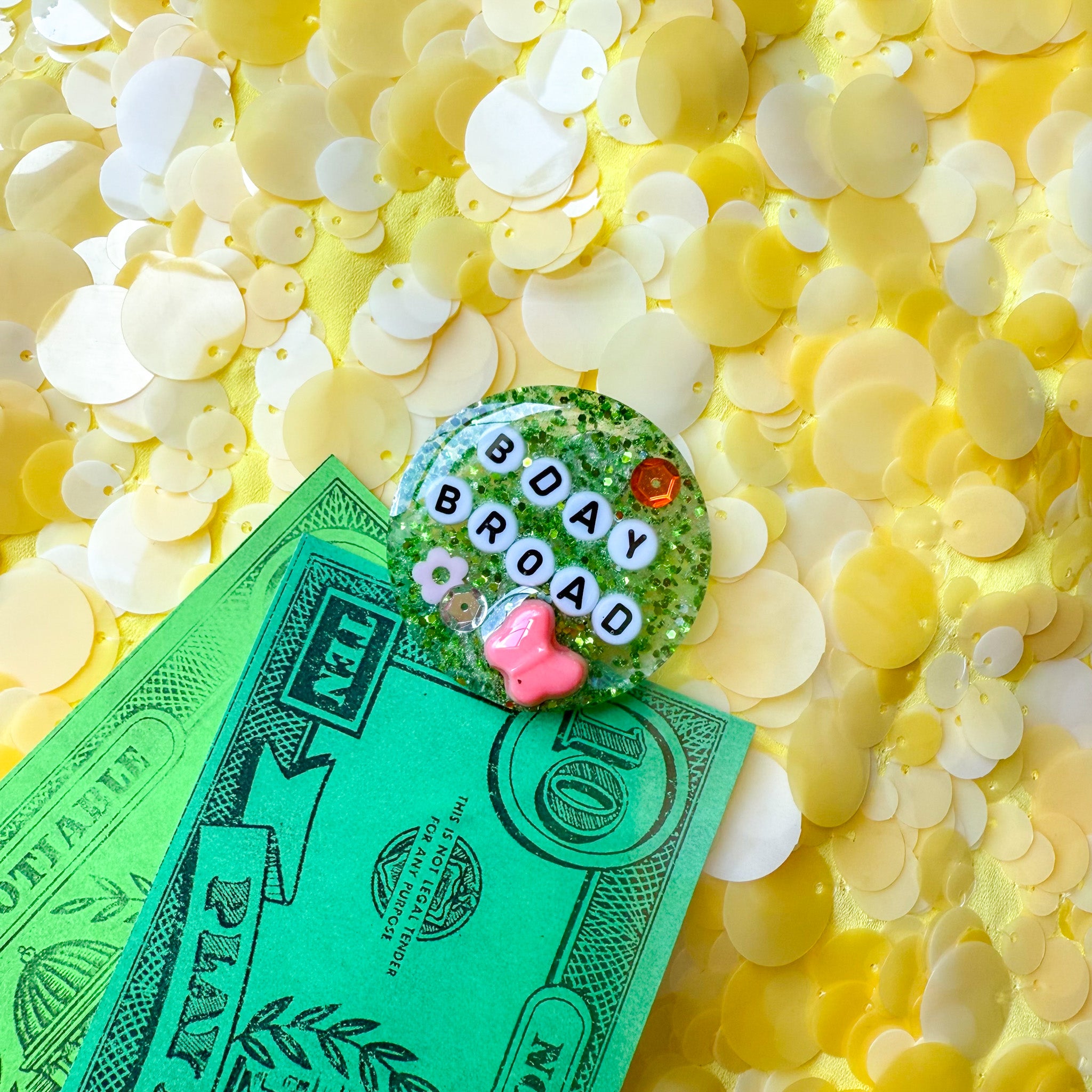 Glitterati Birthday Badge No. 85