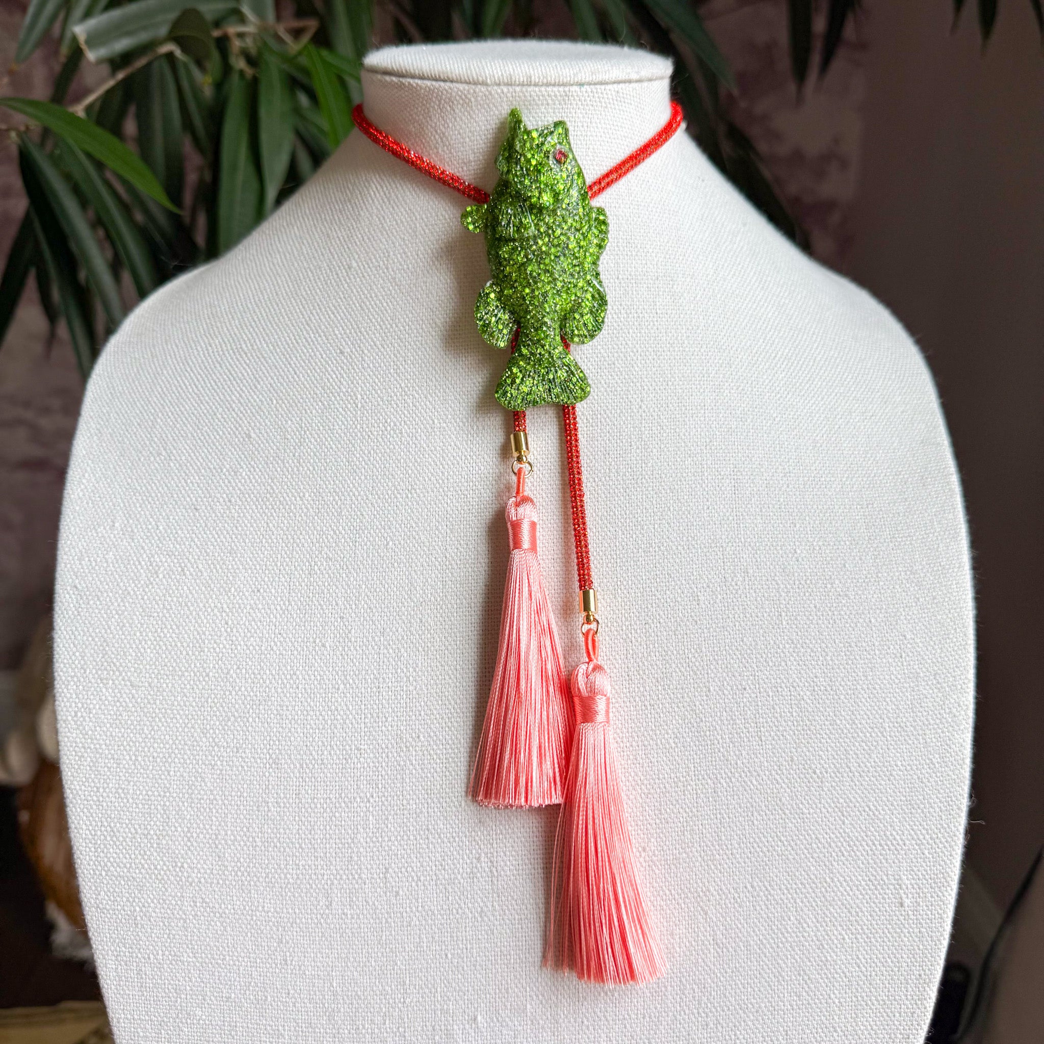 Glitzy Fish Bolo Green with Red & Peach
