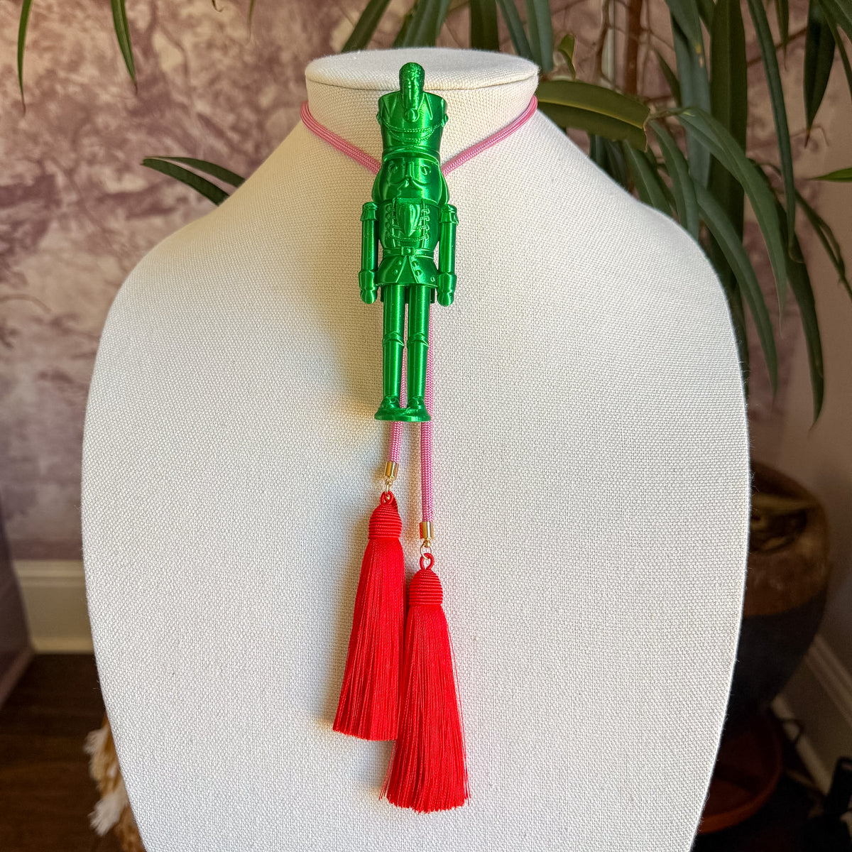 Nutcracker Bolo Sugar Green with Bubblegum Pink & Red