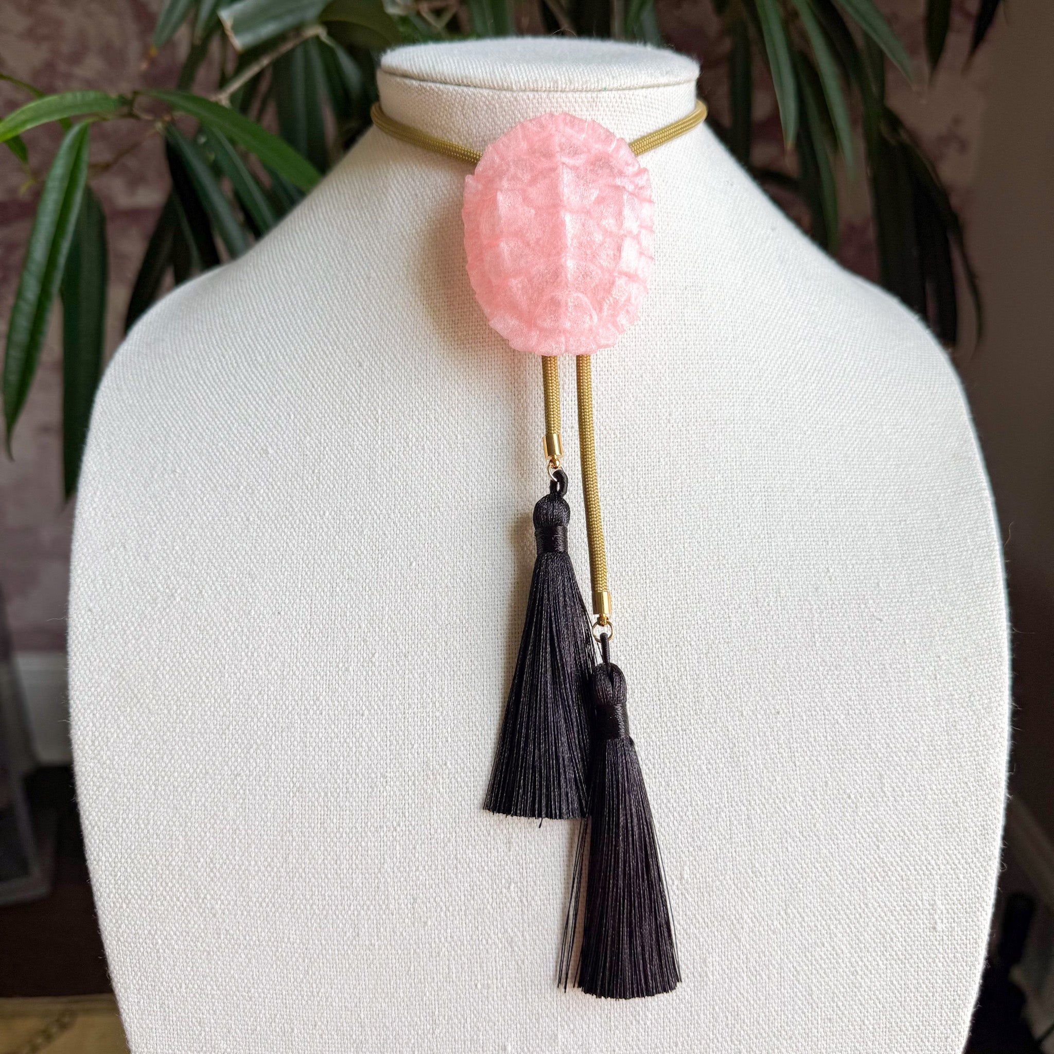 Tortoise Bolo Quartz Pink with Khaki & Black