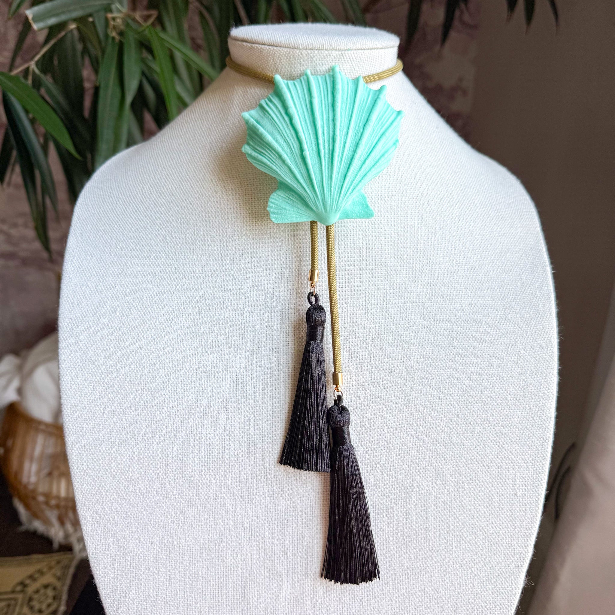 Shell Bolo Turquoise with Khaki & Black