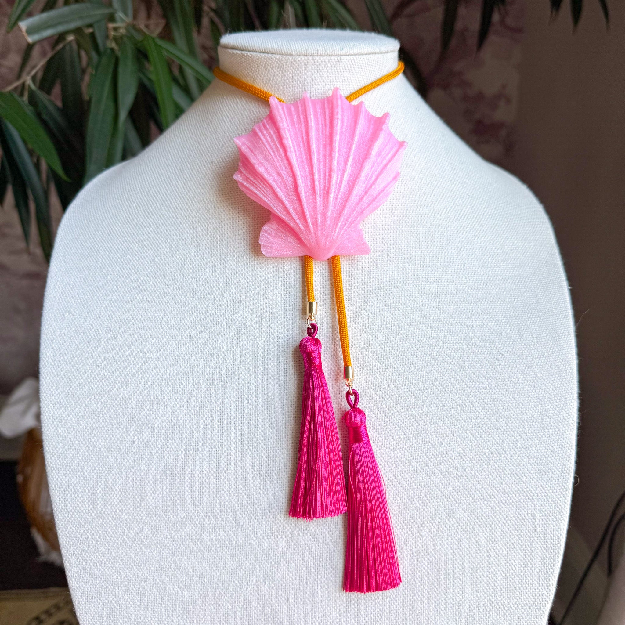 Shell Bolo Stardust Pink with Golden Yellow & Fuchsia