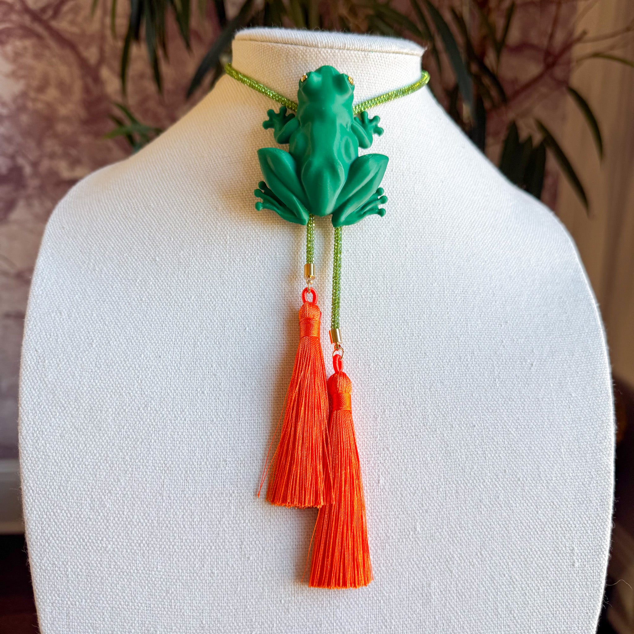 Glitzy Tree Frog Bolo No. 1